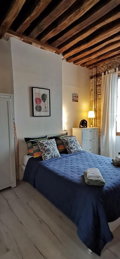 Evasion Autour De Poutres Et Pierres Plein Centre Apartment ออร์เลออง ภายนอก รูปภาพ